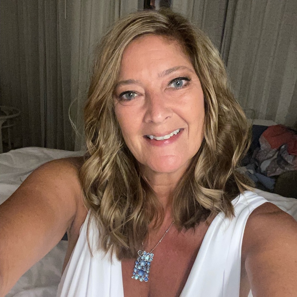 Meet your Posher, Sandra